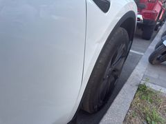 -畅通航行汽车钣金喷漆 无痕修复·局部喷漆