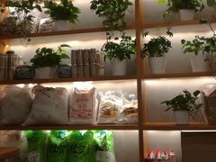 -一两饭川味素食餐厅