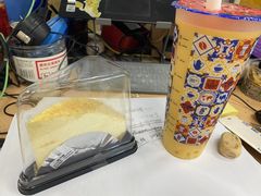 -85度C(生甜甜圈研究工坊·上海平凉店)