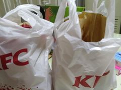 -肯德基(中纬店)