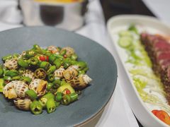 -红鼎豆捞·非遗鲍皇汤火锅(宝丰路店)