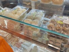 -上海市长春食品商店(淮海中路店)