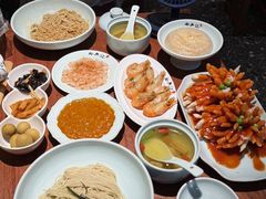 -裕兴记•蟹黄面馆(人民广场店)