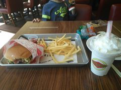 -FATBURGER 特富客汉堡(外交公寓店)