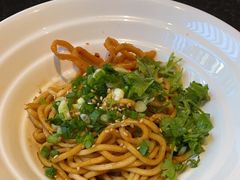 -鱼鲜饭香·招牌汽锅剁椒鱼头王
