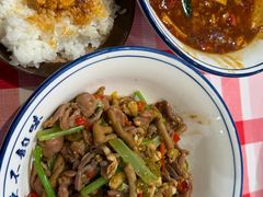 -笨豆腐居民楼菜馆•江西小炒(天津开发区店)