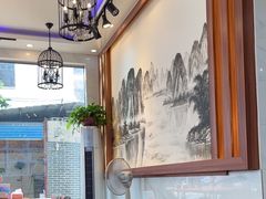 -梁姐啤酒鱼(兴坪古镇店)