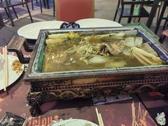 -喷泉广场餐厅·宵夜·海鲜烧烤大排档(长隆企鹅酒店)