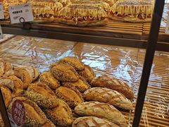 -BROAD面包路·欧式面包(龙湖时代C馆店)
