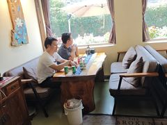 -小草屋轰趴馆别墅派对新场团建家庭聚会