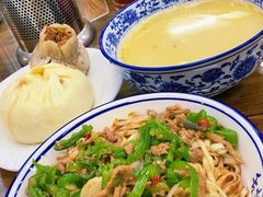 -雪琴面馆富安特色鱼汤面(城中花园店)