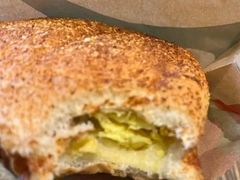 烧汁风味猪肉滑蛋芝士包-星巴克(南京状元楼店)