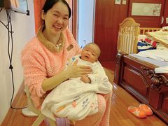 -臻爱住家月嫂育儿嫂(万达店)