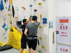 -龙景攀岩(海峡世茂广场店)