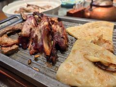 -娜仁图雅蒙古美食村(33小镇店)