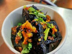 -黑色经典臭豆腐·湖南特产(坡子街店)
