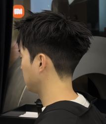 -尤司男士国潮理发馆