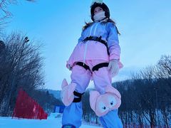 -亚布力新体委滑雪场