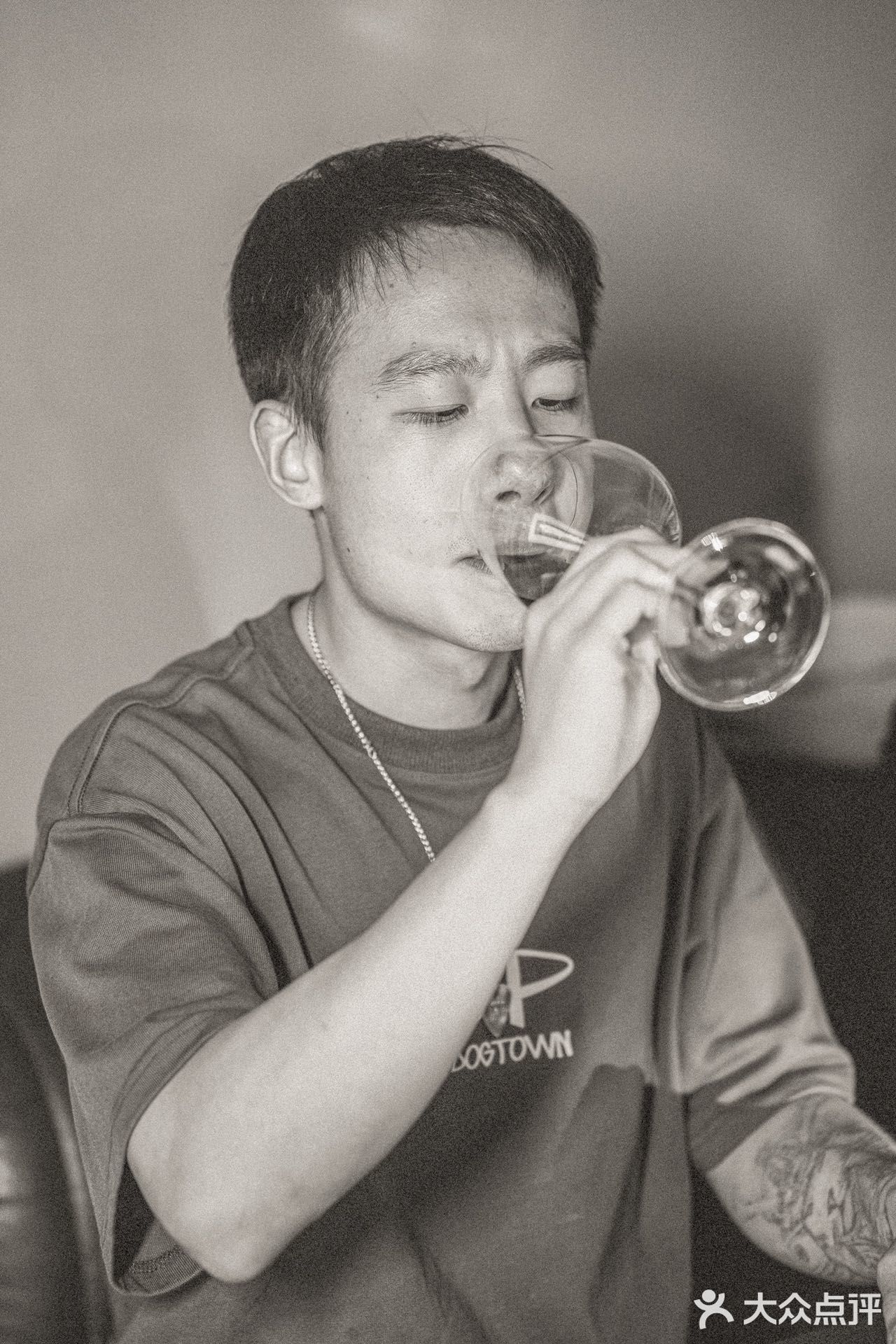 🎃万圣节狂欢夜快来🍷 YinMn鹦鹉蓝西餐厅