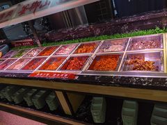 -釜御山海鲜烤肉火锅自助(新城市中心店)