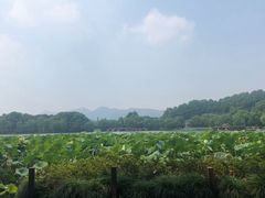 -星巴克(杭州湖滨银泰E区店)