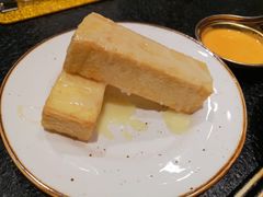 -何妹湿辣牛肉·粤式烧烤砂煲(桂雅路店)
