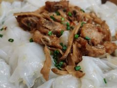 榨菜排骨蒸陈村粉-悦湖公馆