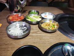 -香猪坊韩国烤肉专属门店(魏公村店)