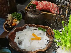 -湊湊火锅·茶憩(新中关购物中心店)