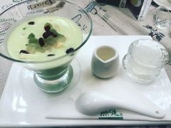 -燕庭·纯燕窝·甜品下午茶(南京西路店)