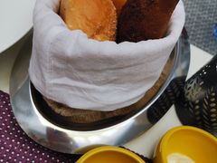 面包篮-小莫餐厅And More Restaurant西餐(北京展览馆店)