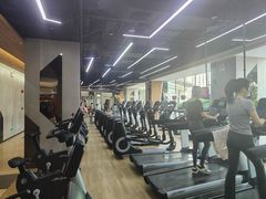 -威克健身游泳(万菱汇店)
