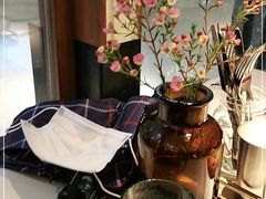 -阿妮叶李(光谷世界城店)