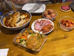 -聚合鑫东北熏酱熟食麻辣面(长阳店)