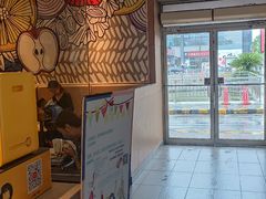 -麦当劳(花桥得来速店)