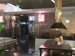 大堂-马路牙子地桌烤肉(工体店)