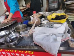 -小董骨汤馄饨店(通扬路店)