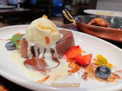 松露巧克力流心蛋糕&nbsp;Cake-Bistro 63 创意融合料理(广粤天地店)