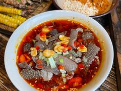 冒黑毛肚-串大叔炭火烤串·鸡西大冷面刀削面(总店)