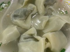 荠菜肉馄饨-珊珊小笼馆(仙霞路店)