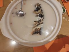 -雪湖煜辰鱼头老店(雪野湖店)