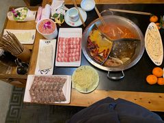 -大龙辣火锅·龙虾·烧烤(湖滨新天地店)