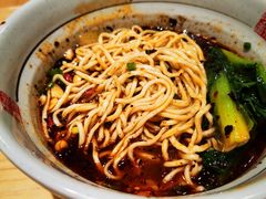 -呼啦面馆·头牌豌杂面(爱琴海店)