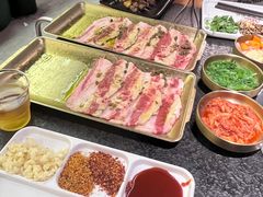 -一家东北烤肉(华大店)