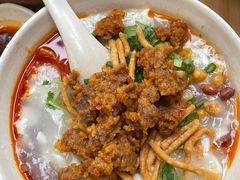 特色牛肉豆腐脑-晓友烧麦(光华村店)