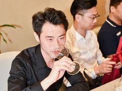 -广州中国大酒店