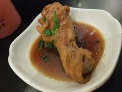 脆皮鸡腿-贡梅老面馆·蟹粉面·无锡特色小吃(南长街主推店)