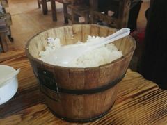 -小锅巴纳西餐厅