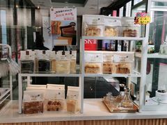 -焙丽拾光(麦凯乐直营店)