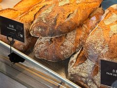 黑麦乡村面包-mbd(华山路店)